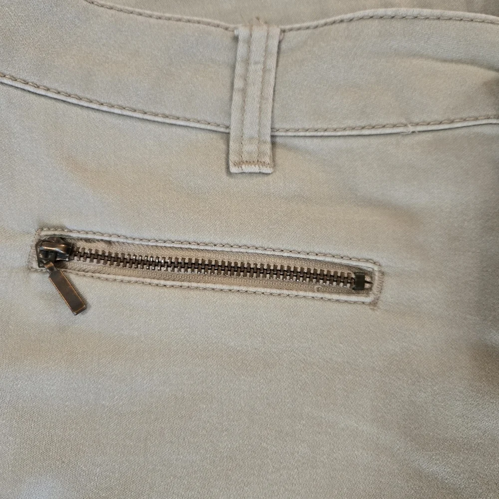 Womans jeans - Picture 3 of 4